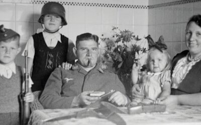 Unterm Hakenkreuz – Westfalen 1933-45 im Amateurfilm